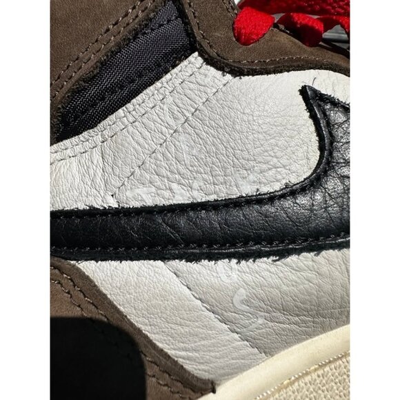 Air Jordan 1, Travis Scott Nike, Mocha. ‘Mens 13 - Picture 4 of 10